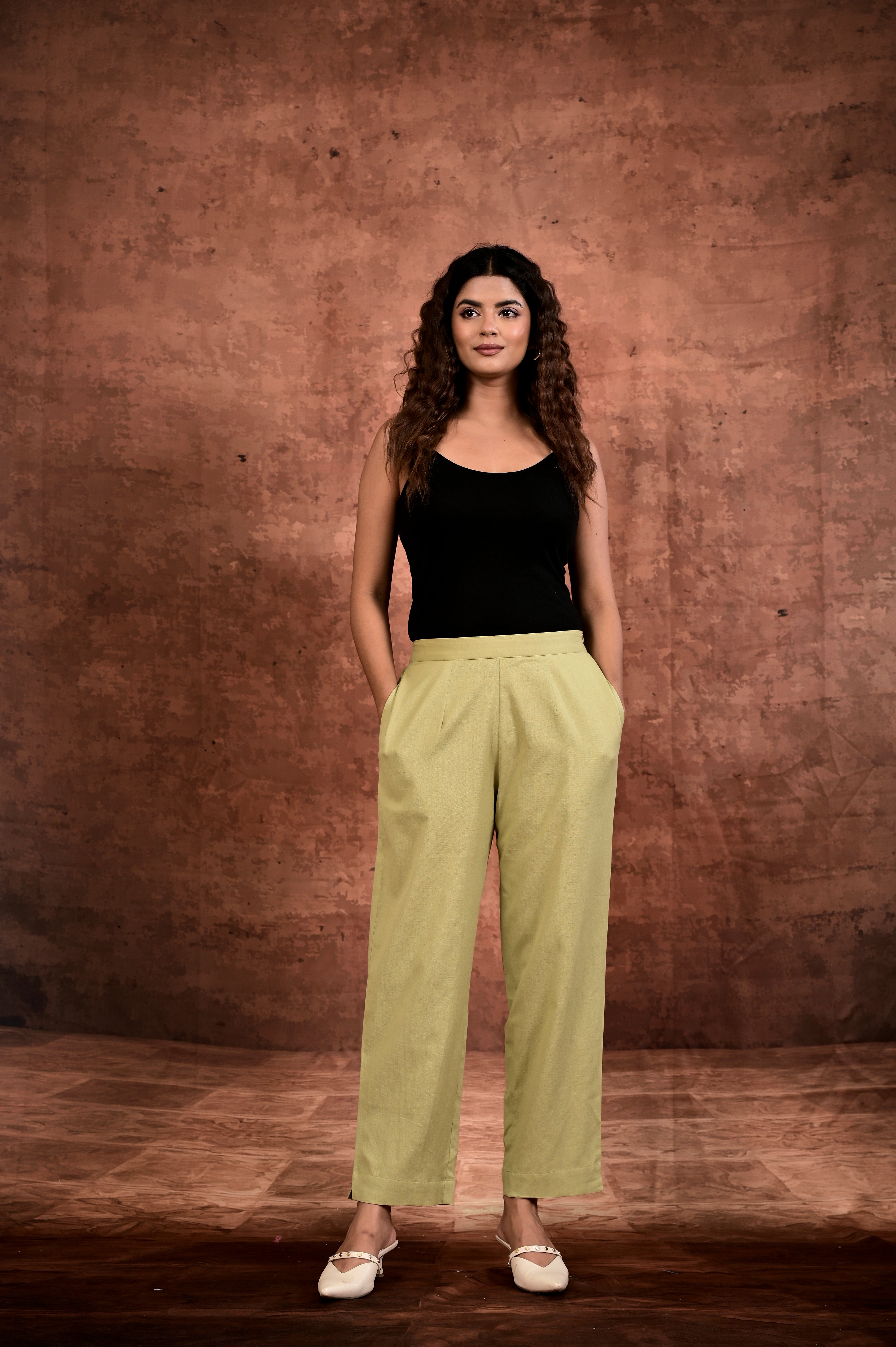 Solid Flax Pants - Olive Green
