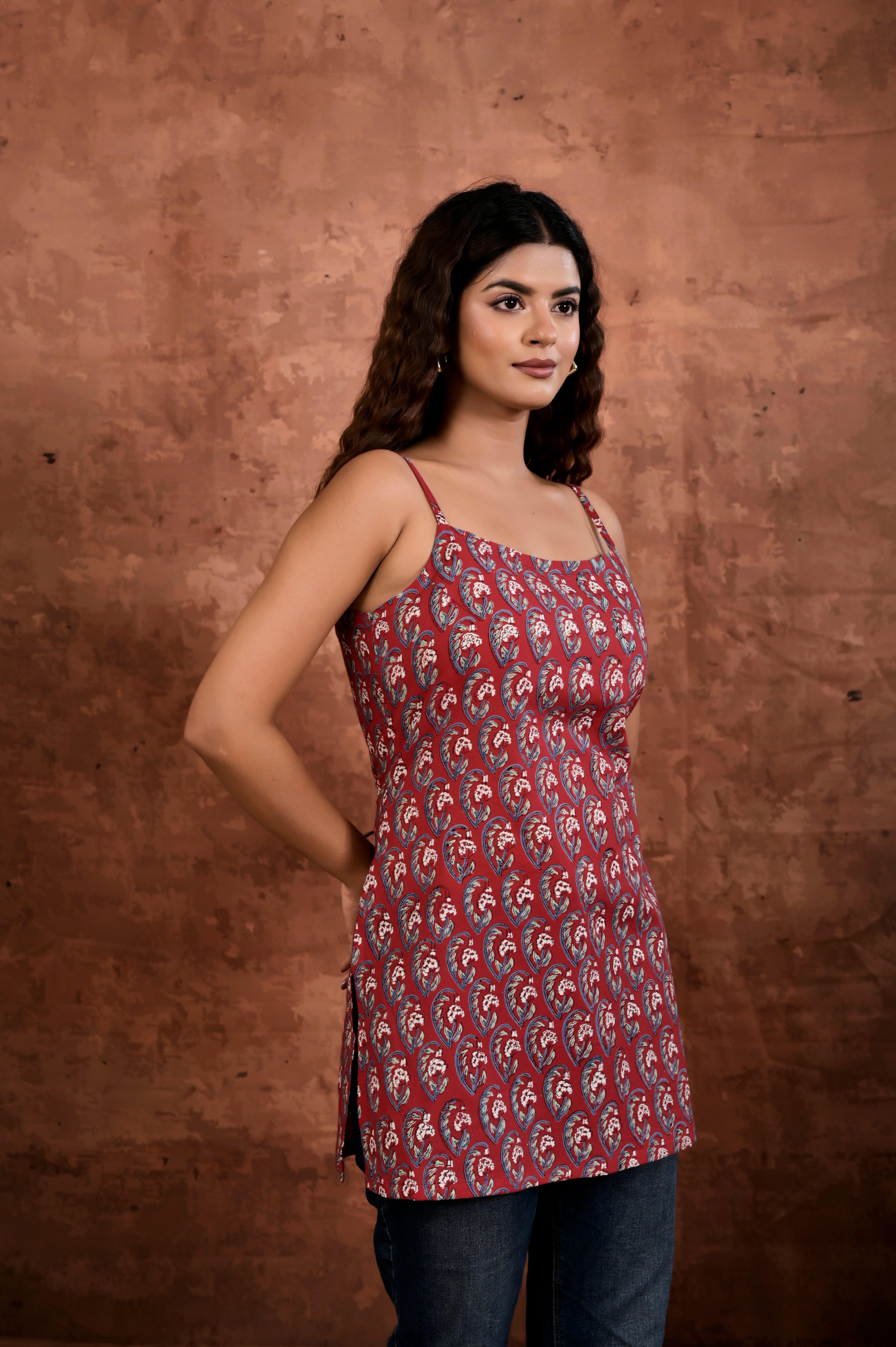 Sleeve-Switch Motif Kurta