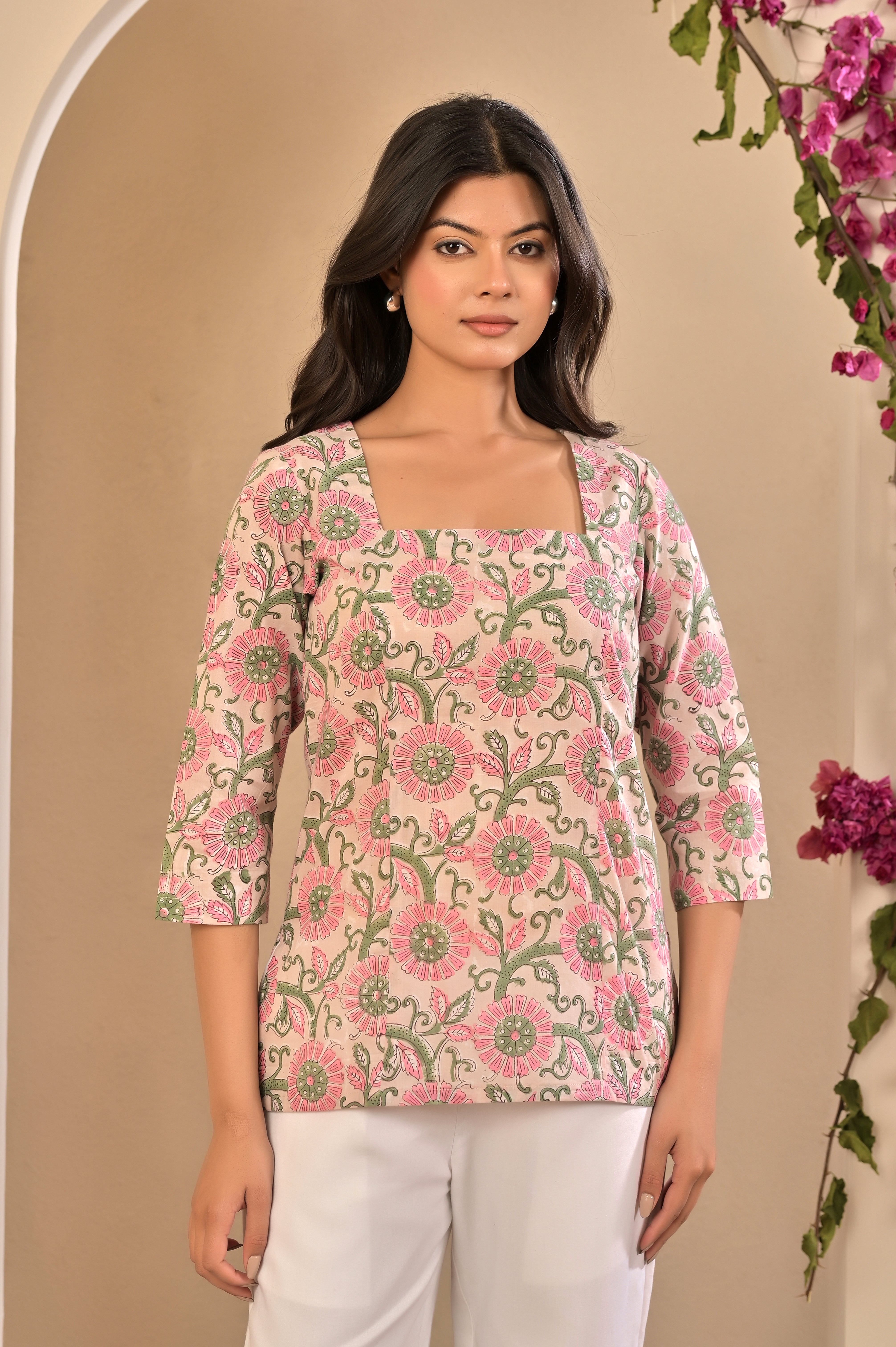 Square Neck Short Kurti – Milky Pink Cotton