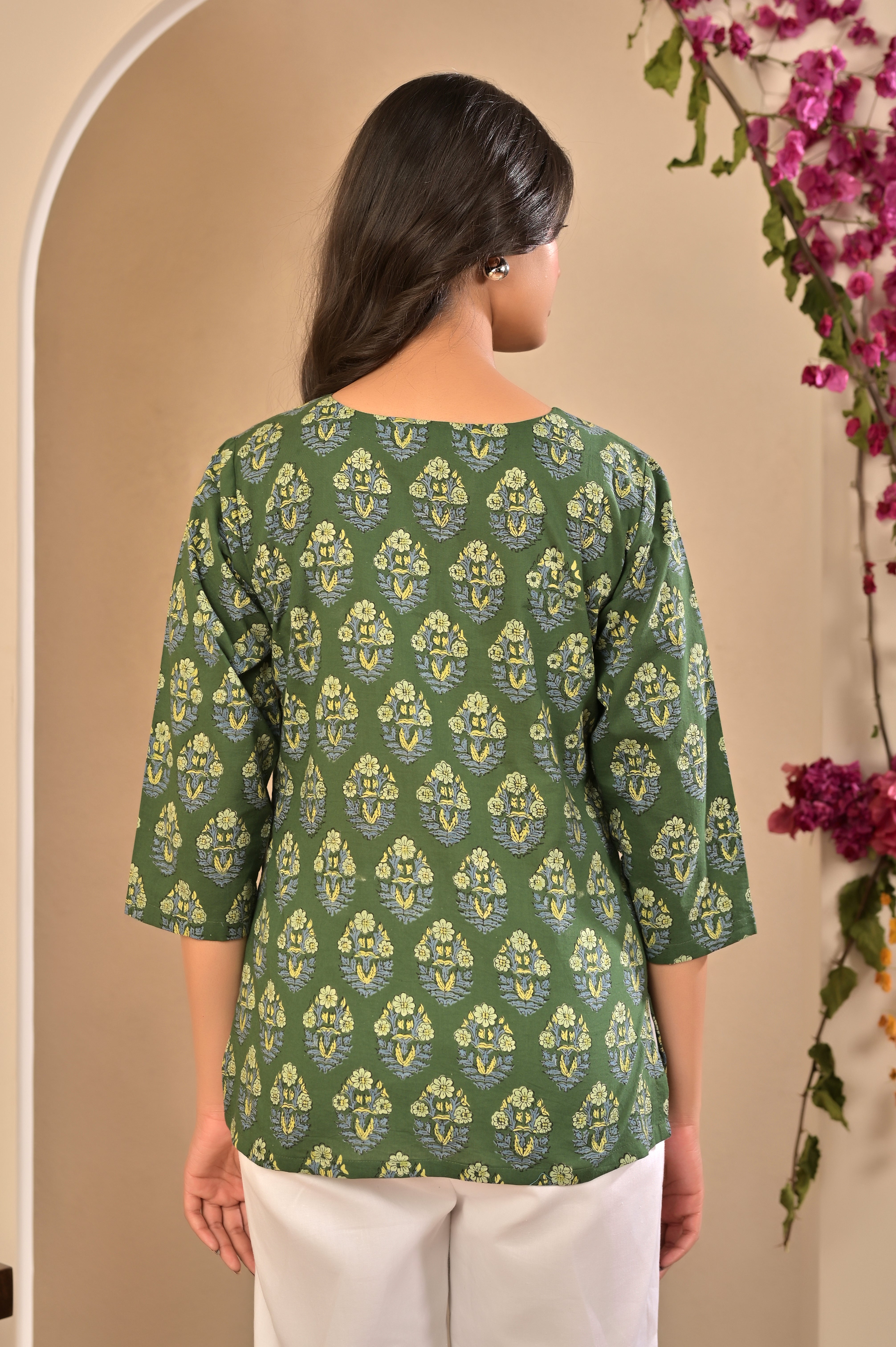 Dark Green Motif Print Kurti with Polka Dot Neck