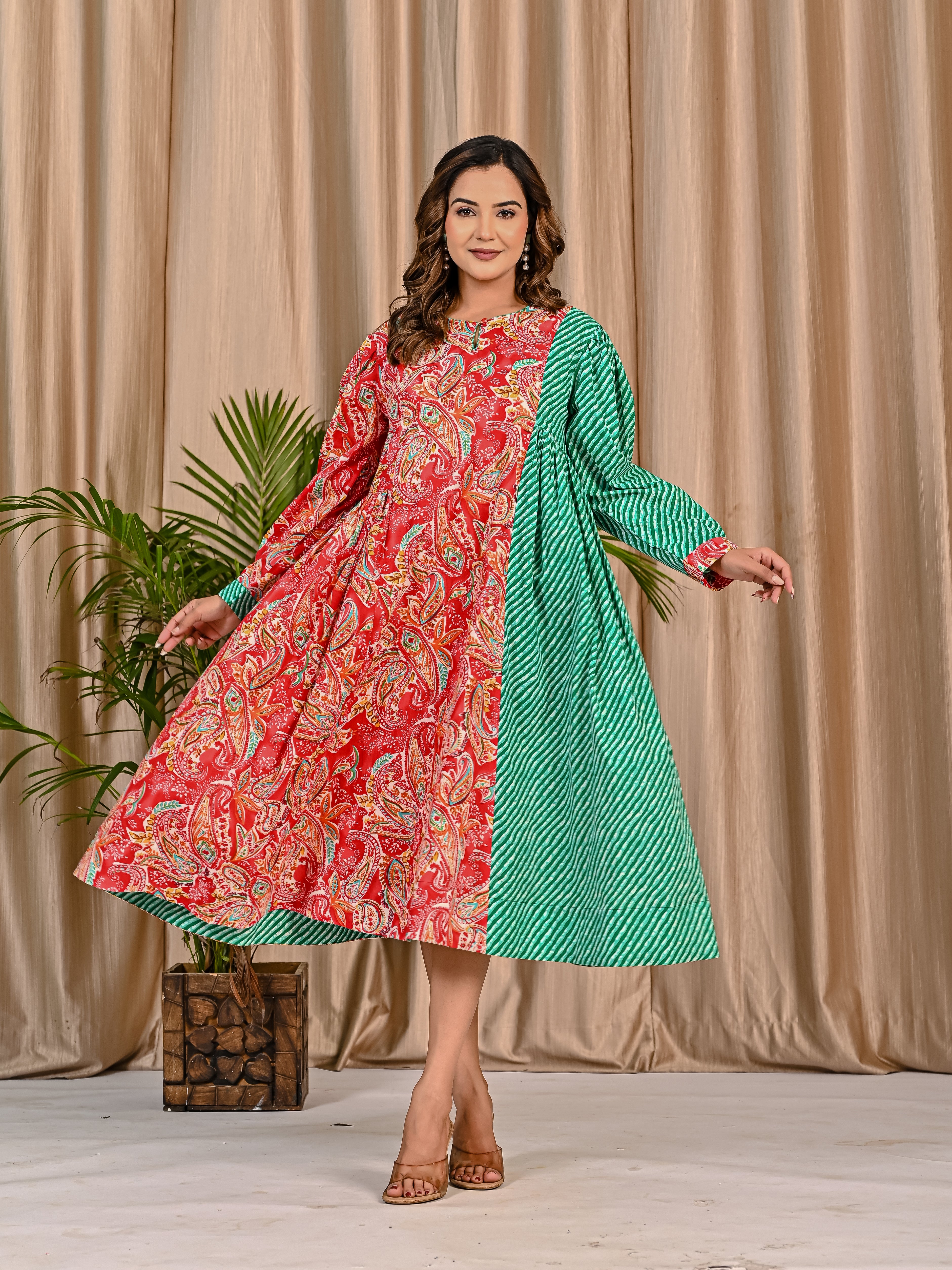 Printed Dress With Leahariya