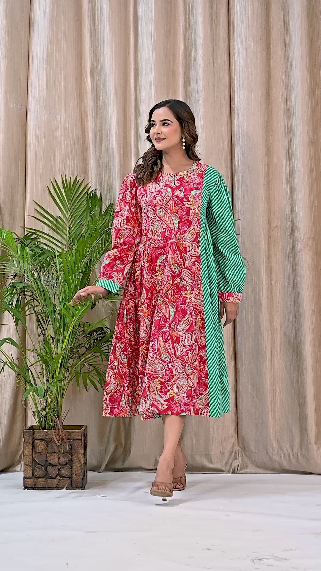 Printed Dress With Leahariya